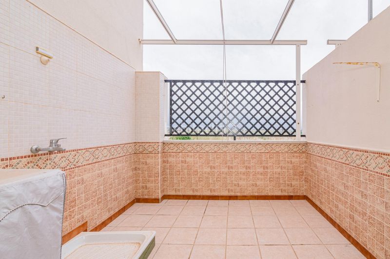 Foto 9f5417ed-5016-46a6-a261-161c38d930b8. Pis amb piscina a Salobreña costa Salobreña