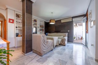 Àtic  Calle generalife. Se vende precioso atico con rentabilidad en maracena