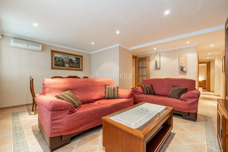 Foto 15b5c605-04f1-439f-a42d-8d76a7adc45a. Piso en calle calle almona vieja 7 piso en el centro , totalmente reformado con dos grandes dormitorios y un baño en Granada