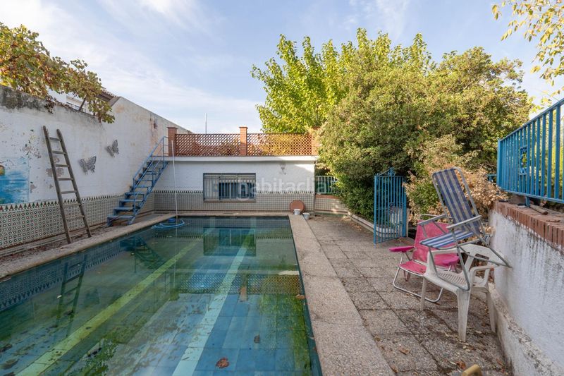 Foto 0c5e3ec1-4e13-4b74-b484-9bed39727cc6. Xalet amb calefacció aparcament piscina a La Zubia Ciudad Zubia (La)