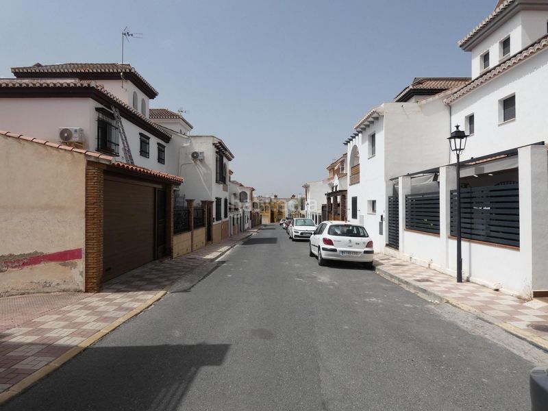 Foto b70b1dc0-78f9-4a8c-add3-7175a3d73397. Local comercial a Albolote