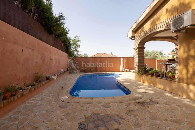 Foto 6322d55f-6d3e-4e96-bb7b-bd672b540e88. Chalet con riscaldamento parcheggio piscina in Villa de Otura