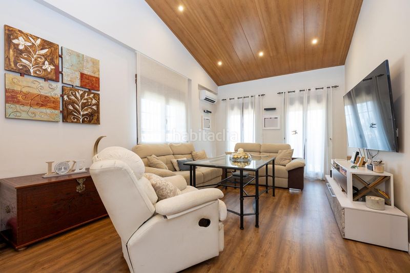 Foto b5908a4e-684c-4de6-b82d-c765f83b51eb. Chalet con riscaldamento parcheggio piscina in Villa de Otura