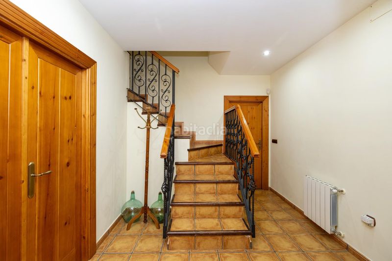 Foto c70896e9-43e1-4db4-90a0-b3d6b23c1c84. Chalet con riscaldamento parcheggio piscina in Villa de Otura