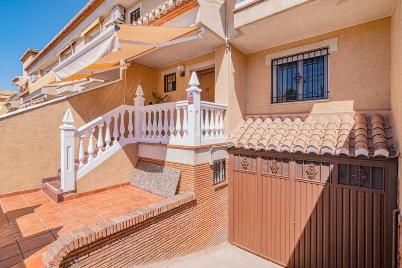 Foto 0d7397a5-390a-41b5-bc7f-c0c7795c5eb0. Casa aparellada amb calefacció a Ogíjares