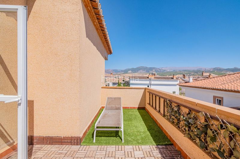 Foto c793dd05-73f7-4baa-9a1c-b622a912398f. Casa aparellada amb calefacció a Ogíjares