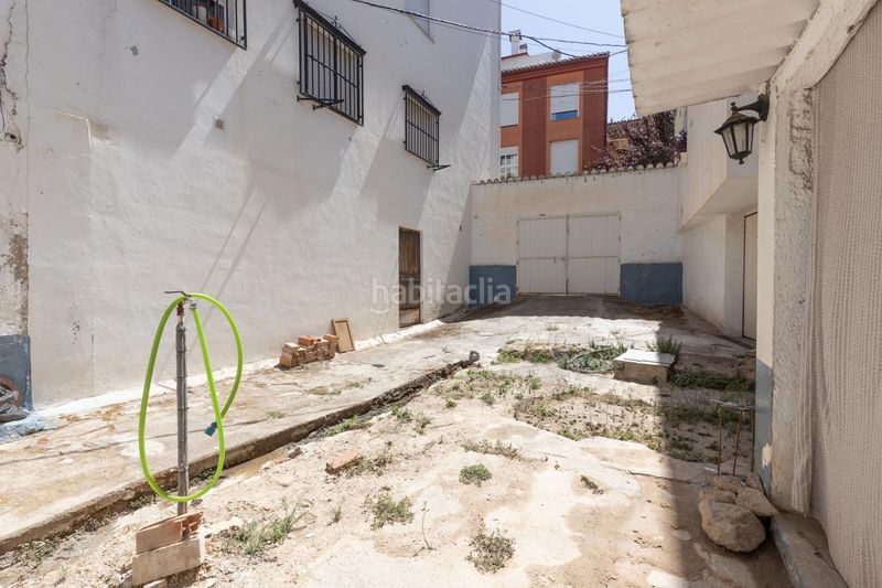 Foto a6feb3e6-a71f-4031-aa00-d028b46428bb. Casa adossada amb aparcament a La Zubia Ciudad Zubia (La)