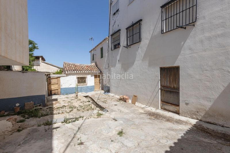 Foto bf349358-19a3-415f-a18e-5f622c63c7b4. Casa adossada amb aparcament a La Zubia Ciudad Zubia (La)