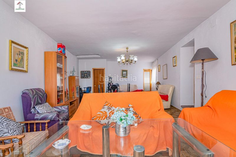 Foto f6fd2f10-89d1-4f97-9c33-0e7af6c104bd. Casa  en ogijares en Ogíjares