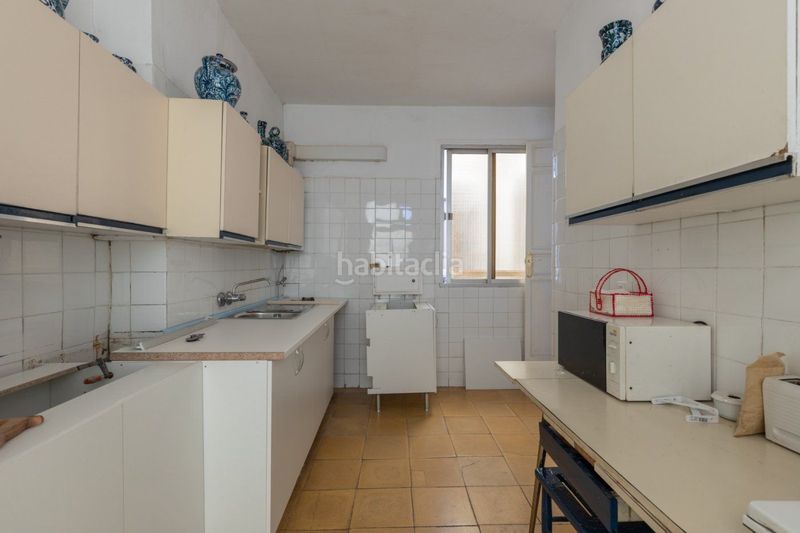 Foto a8cae214-789e-4179-bdc9-8edd92e3bbe8. Edificio in Centro - Sagrario Granada