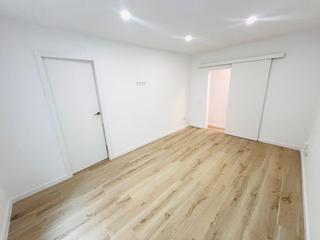 Appartamento  Carrer de ruperto chapí 8. Recién reformado 3 habitaciones y patio