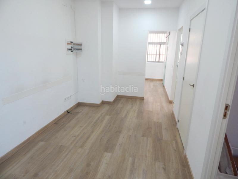 Foto 3e996175-db88-4ebd-b355-0774d2f31ba4. Business premise with heating in Palomeras Sureste Madrid