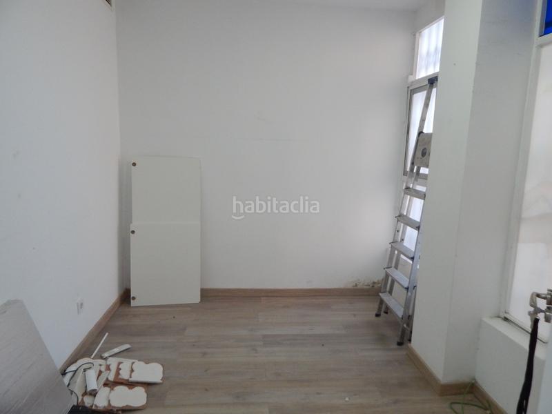 Foto 76003ea5-580a-4ec0-a267-6260264e7fe6. Business premise with heating in Palomeras Sureste Madrid