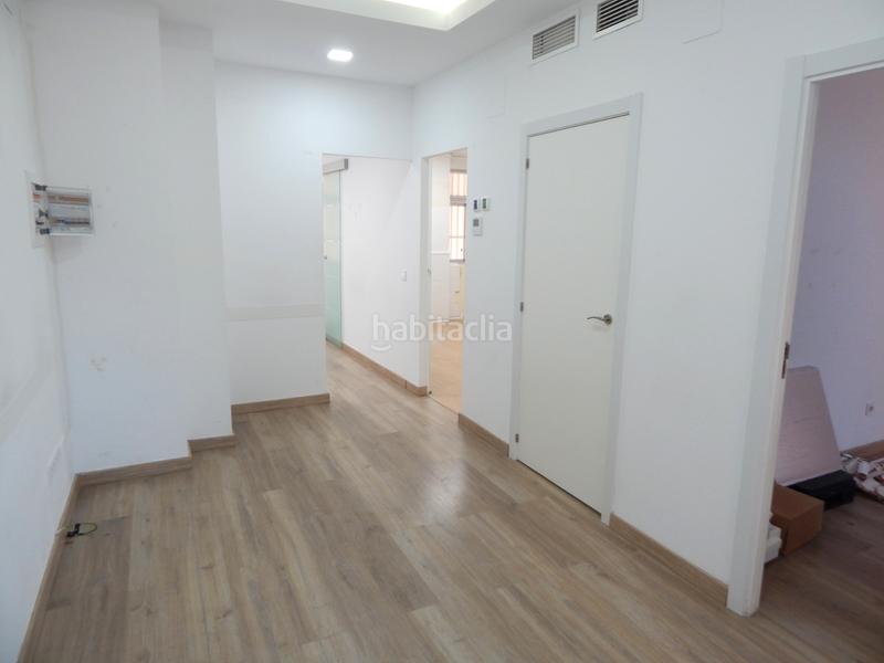 Foto 0c7735fe-e93c-4069-aa4d-2adcd95f67c6. Local commercial avec chauffage dans Palomeras Sureste Madrid