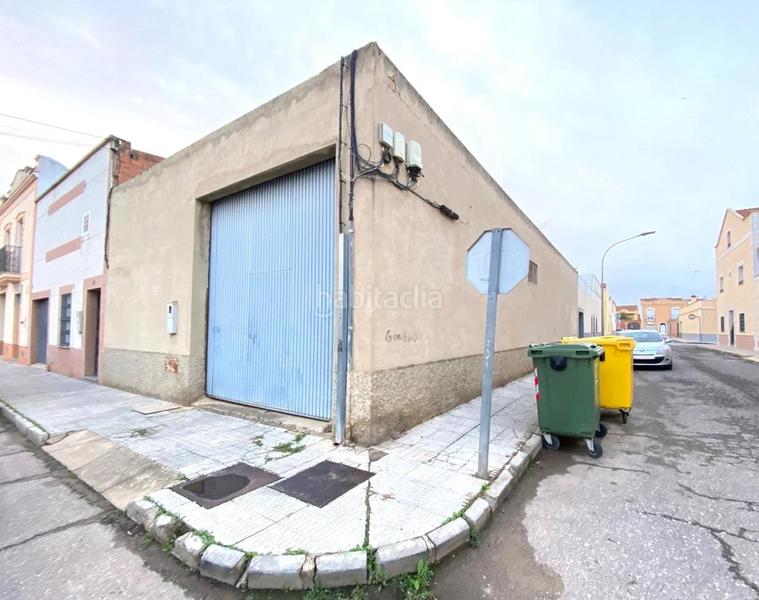 Foto b0f9f108-689e-4ae4-98d8-d87dee8a735a. Residential plot in Montijo