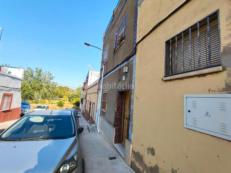 Foto 3a7ea4e4-5642-4604-b183-cc43ea10d072. Casa rebajado !! piso a reformar en Cerro de Reyes en Badajoz