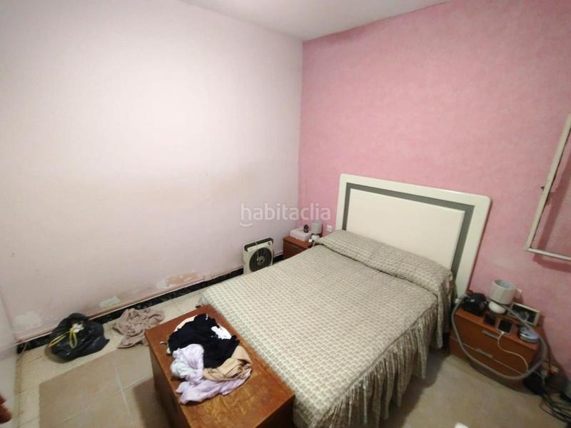 Foto 5e60d480-d5a4-4a5a-b738-6c08d376c398. Casa rebajado !! piso a reformar en Cerro de Reyes en Badajoz