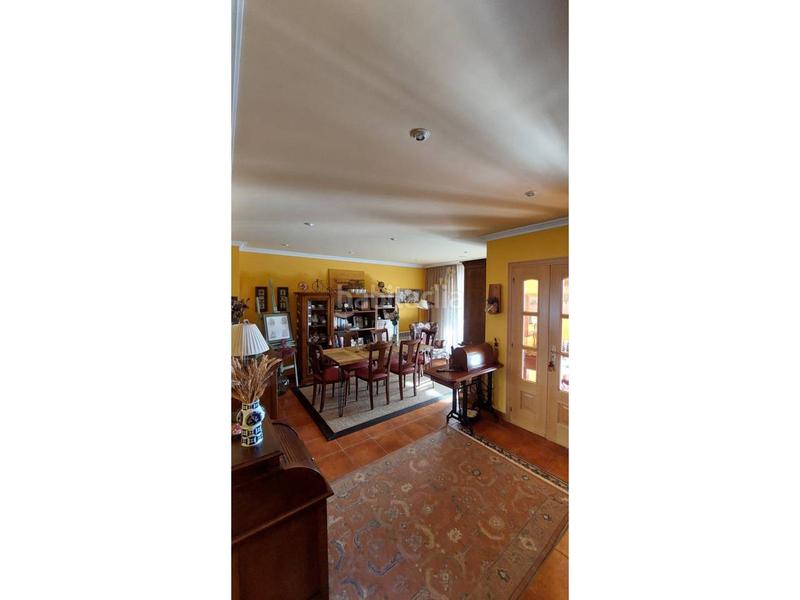 Foto 07f6b7c9-11c0-49a7-8358-85a1c755f2e3. Casa adosada venta de chalet adosado en Sanxenxo pueblo Sanxenxo