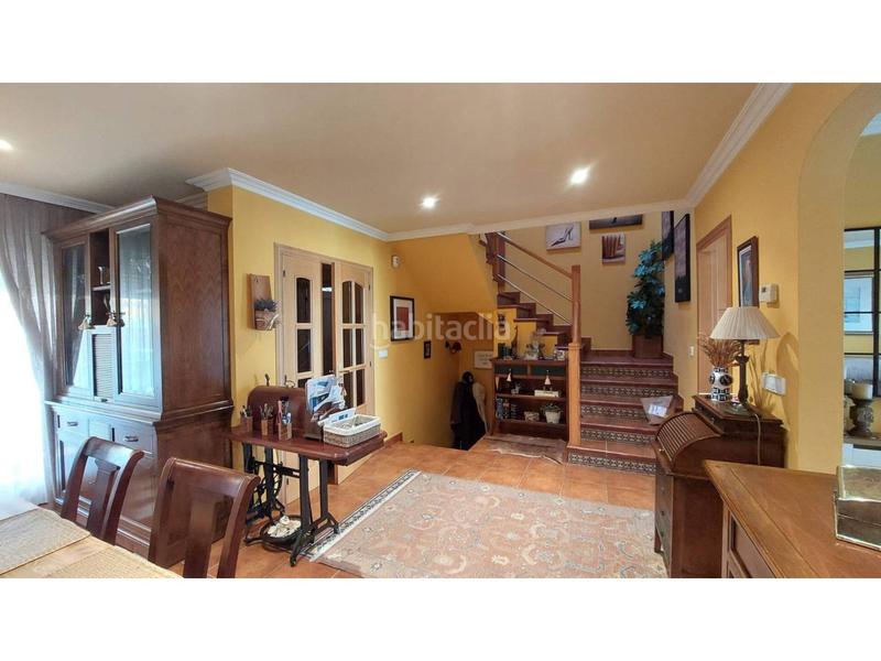 Foto 31451daa-5e5e-4fe2-931b-7fe2bdd44db9. Casa adosada venta de chalet adosado en Sanxenxo pueblo Sanxenxo