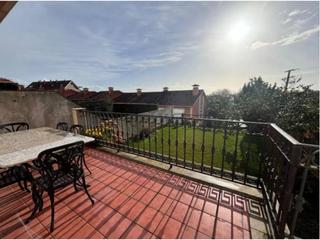 Maison jumelée à Sanxenxo Pueblo. Venta de chalet pareado en sanxenxo