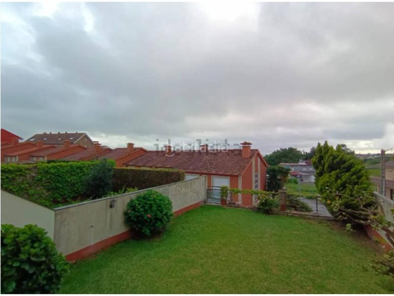 Foto b791e304-b8ca-47db-a512-aa7fdf306db3. Casa aparellada amb calefacció aparcament a Sanxenxo pueblo Sanxenxo