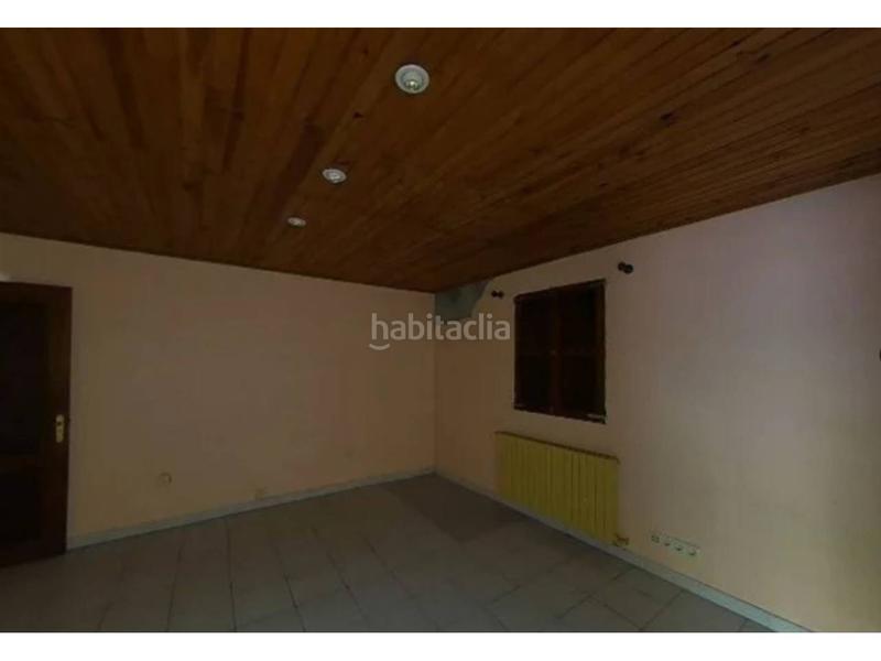 Foto 0be899ce-2cae-4daf-ad9f-0596cb7d53bf. Casa amb calefacció a Entrimo