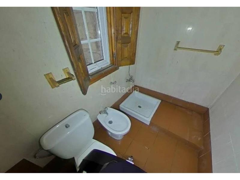 Foto a7b4b366-57df-4993-84f2-affcc359ebb5. Casa amb calefacció a Entrimo