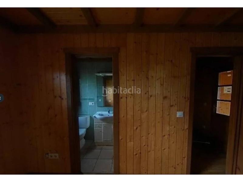 Foto befeed1d-b0c9-4c7b-bb42-fab4dd41658f. Casa con parcheggio in Lobios