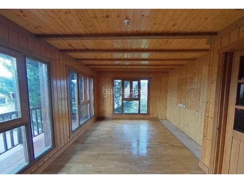 Foto dc00120f-6472-4953-acfa-f6e2bbe3b31e. Casa con parcheggio in Lobios