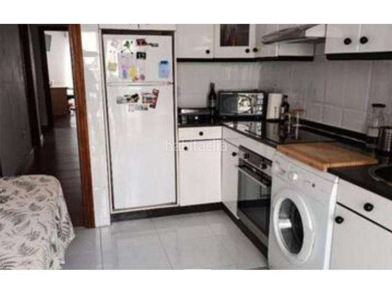 Foto 8f625d17-1329-42ff-8864-9f90433af11d. Apartament amb aparcament a Universidad Ourense