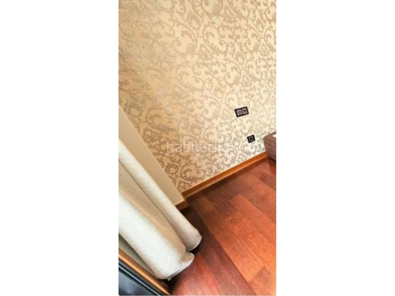 Foto 19d04555-15be-4646-8005-4145959c5fdf. Piso se vende dúplex en zona puente policia local en Ourense