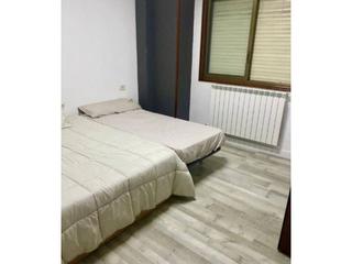 Location Appartement  Avenida de zamora. Se alquila piso zona posio
