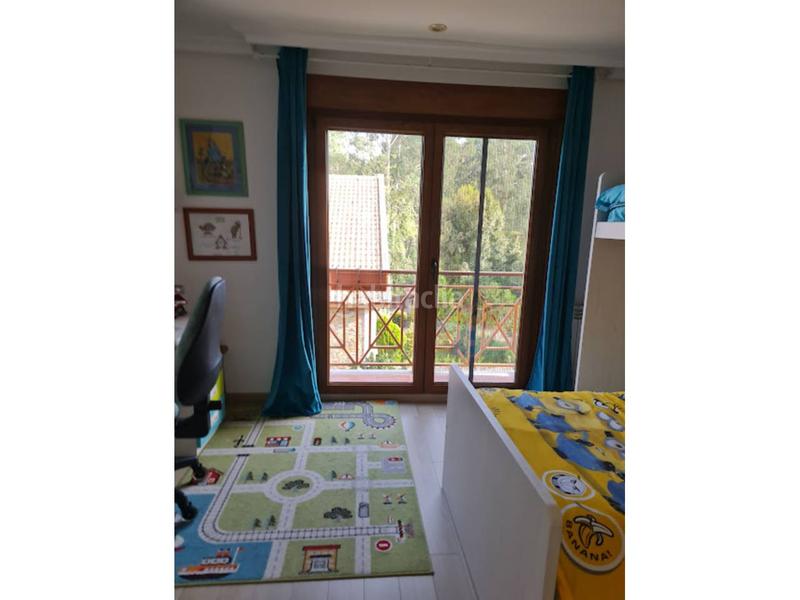 Foto cc8f458c-c51e-46c9-bea9-bbbd8d39ca55. Chalet con riscaldamento parcheggio in Vilalonga Sanxenxo