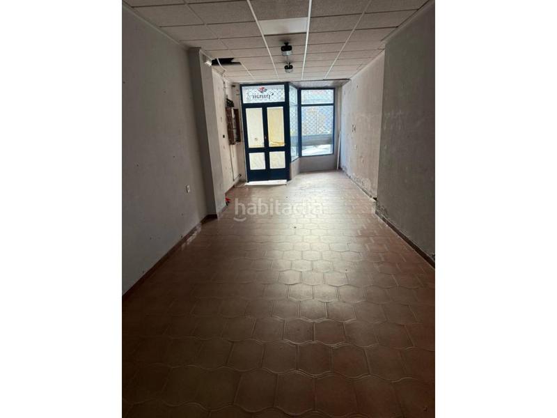 Foto 456fa4d6-b7e6-4c88-8a99-3b2568aaab13. Edifici a Grove (O)