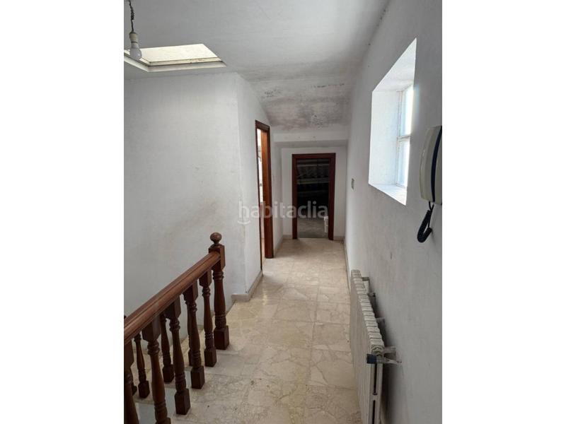 Foto 45dd5ddd-3c92-43fc-bea5-ee31c7e5c509. Edifici a Grove (O)