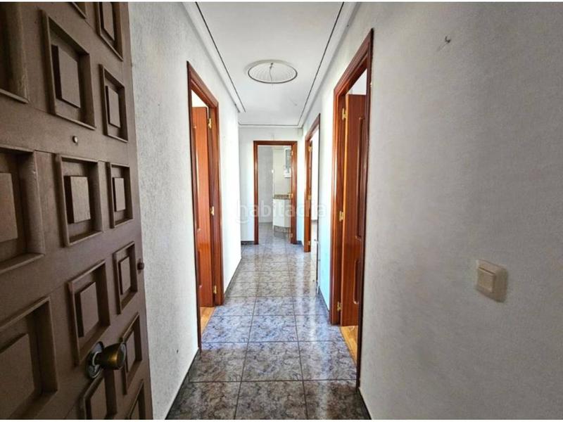 Foto f5aca066-2819-4ce5-a2e2-054ebe4d3c2e. Casa amb aparcament a San Francisco Ourense