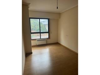 Flat in San Cibrao das Viñas. Venta de un piso en san cibrao das viñas