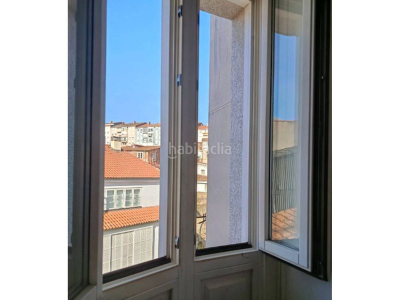 Foto 536ad9fc-6c4d-4096-b57c-dab02dc9b878. Casa a Casco Viejo Ourense
