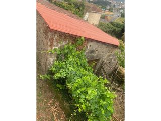 House in Ventiun. Se vende casa en obra en cudeiro con autobús urbano