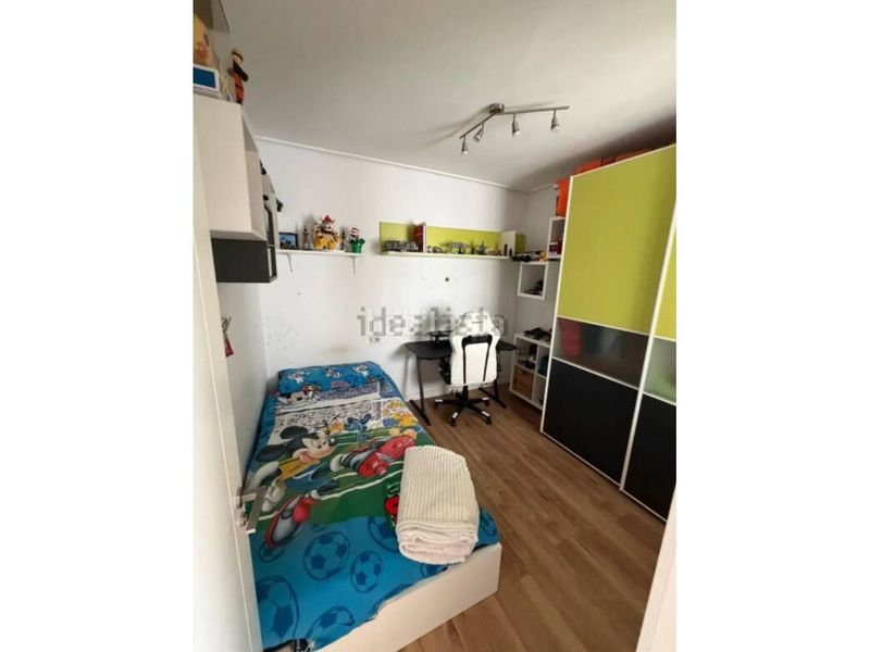 Foto d54b664f-5e52-4b7a-89bc-604f77523534. Pis amb calefacció a Centro Ourense