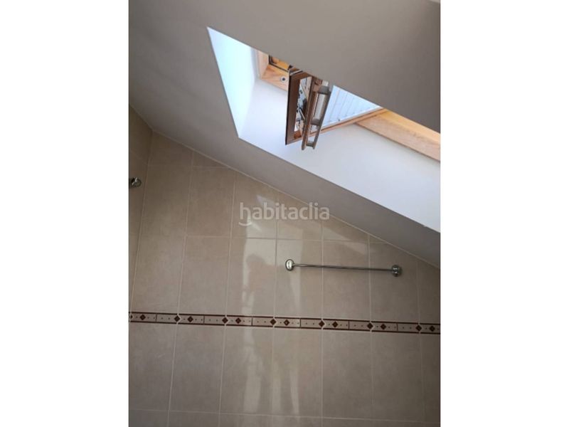 Foto 9e495e4a-5445-4a59-9f95-162b8bb1692d. Edificio se vende edificio independiente en zona centro en Ourense