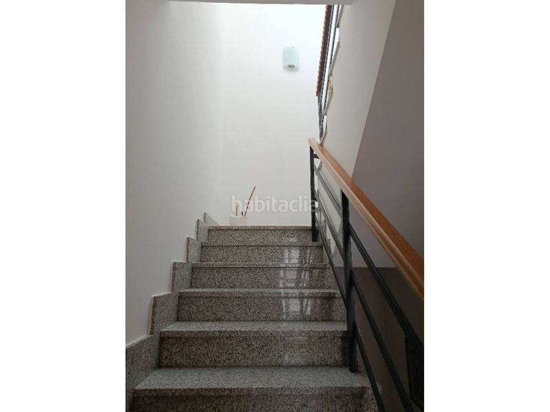 Foto ef92ad2b-e565-4fa9-8470-bf28bfb29266. Edificio se vende edificio independiente en zona centro en Ourense