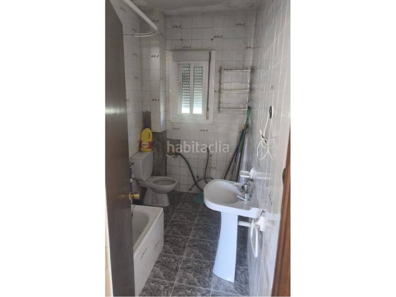Foto e68f8155-0e0d-42e4-9b2e-ba76b4181f34. Casa a Barrocanes Ourense