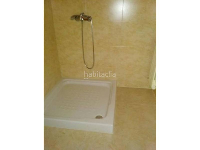 Foto a4c9de93-ef60-4b13-80d1-96919af772cb. Pis amb calefacció aparcament a San Rosendo Ourense