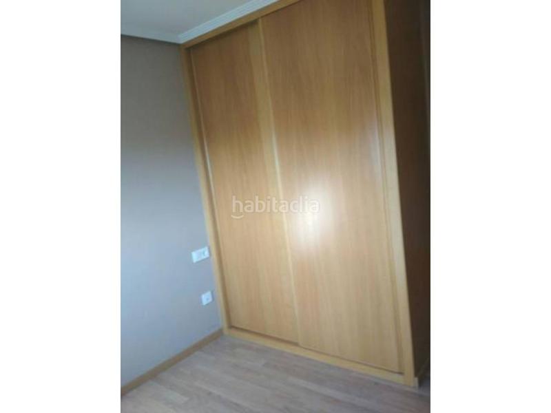 Foto d95fdee5-accb-4909-bca4-e3a2b38c9b7a. Pis amb calefacció aparcament a San Rosendo Ourense