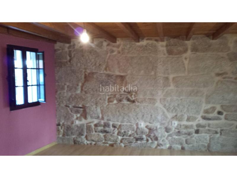 Foto ad375c9b-8d83-47e1-b2fe-548a8cb1a3c5. Casa adossada amb aparcament a Ventiun Ourense