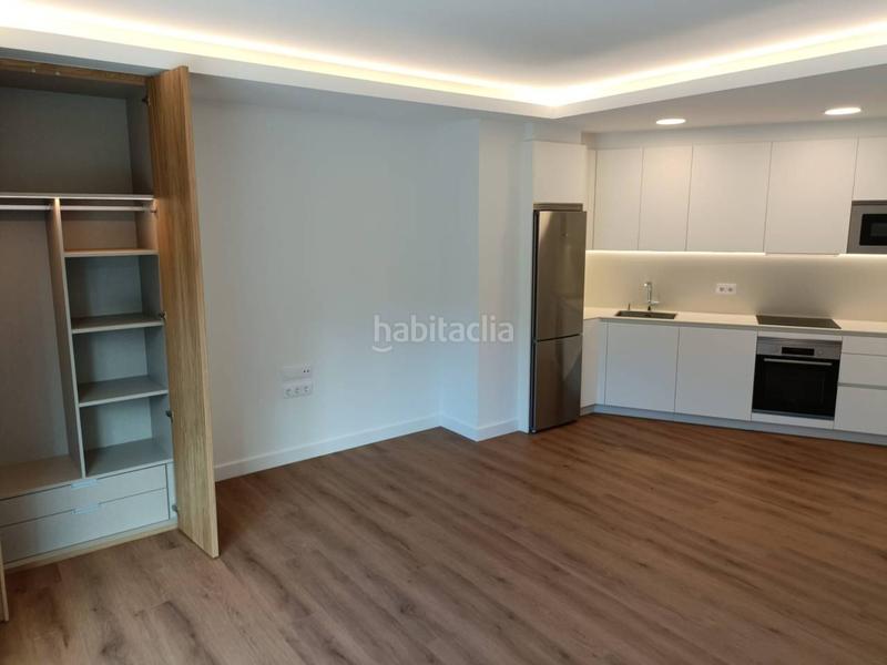 Foto afb4edd5-f07a-48a8-969f-6e5d84a9f69d. Piccolo appartamento con riscaldamento parcheggio in Sanxenxo