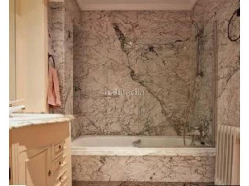 Foto 2e2b2ab2-d4d9-4b81-85ca-fd19dd3f6126. Piso  en venta en centro en Casco Viejo Ourense
