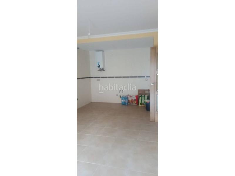 Foto ee7ea0fc-5675-49fc-8f28-7d6a0837e781. Piccolo appartamento con riscaldamento parcheggio in Sanxenxo