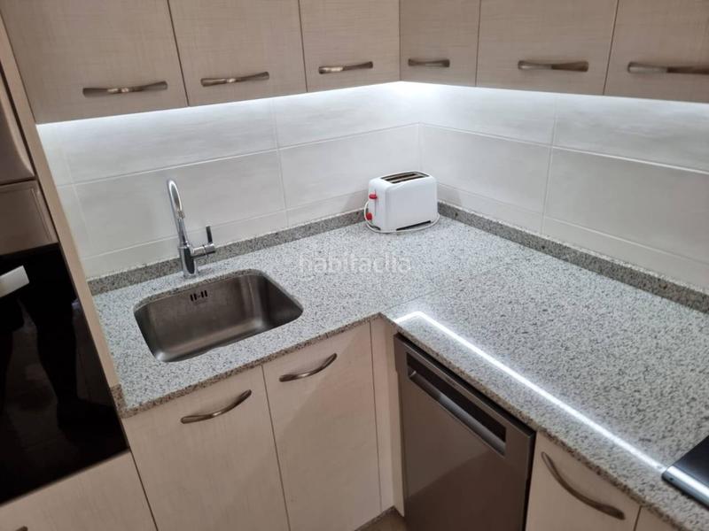 Foto 2c143b26-4b09-4006-a02f-a037e03f0313. Piso  en venta en Sanxenxo pueblo Sanxenxo